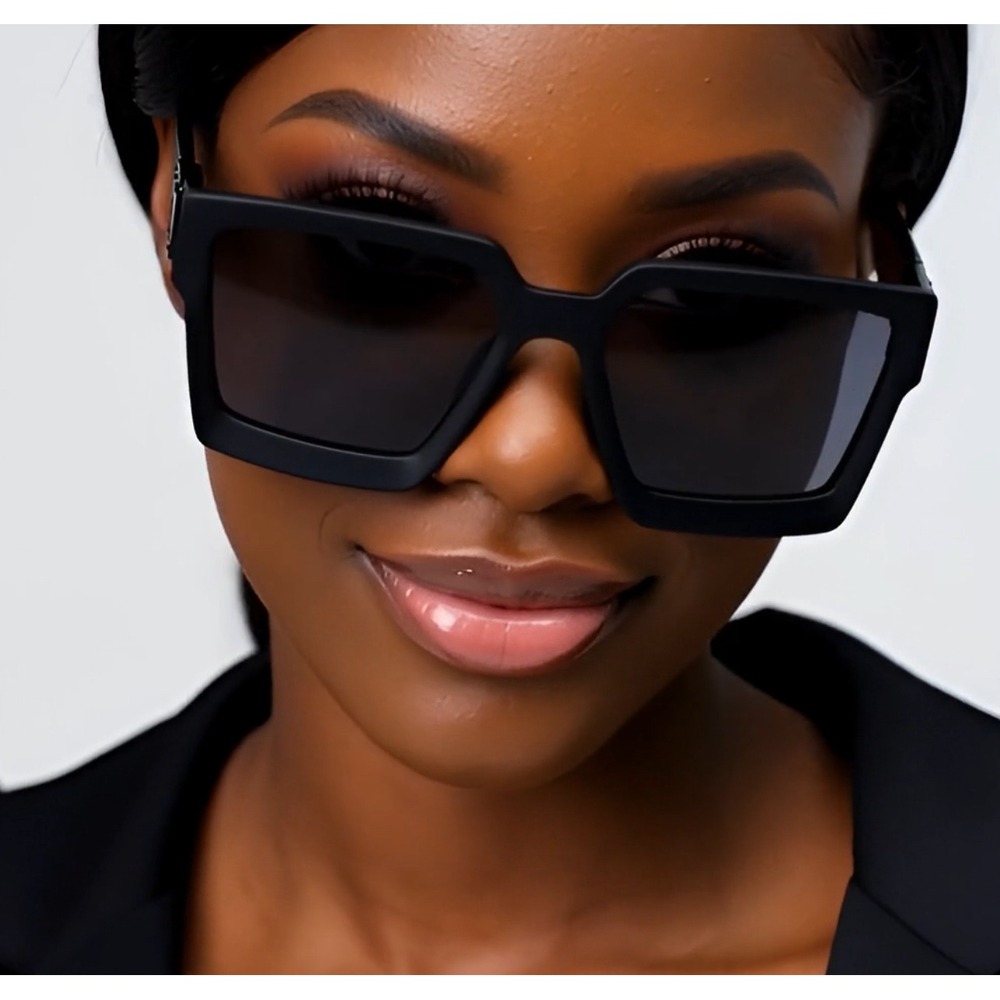 Oversized Square Sunglasses Black Lens Bold Frame Women Fashion Hip Hop Trendy